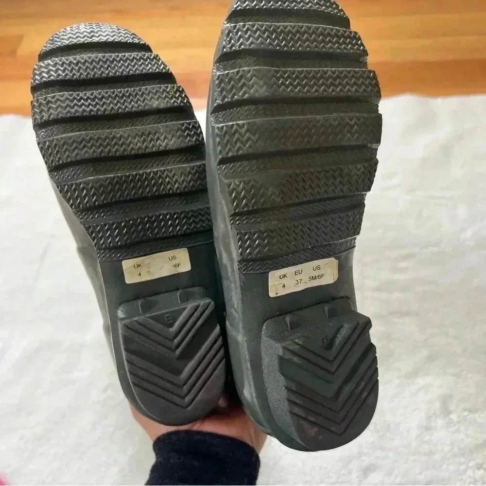 Hunter Original Gloss Tall Gray Rain Boots Size 5M 6F US.  37